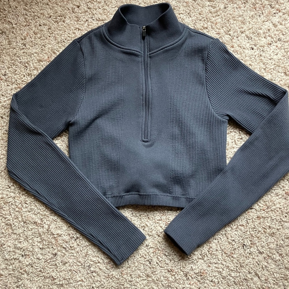 No Boundaries Dark Blue Gray Ribbed Crop Top